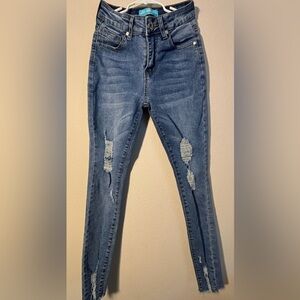 Women’s La Bonita skinny distressed jeans. Size 0